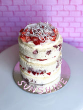 Load image into Gallery viewer, Strawberry and Cream Cake