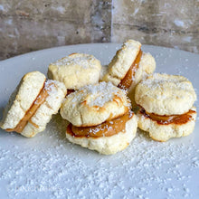 Load image into Gallery viewer, Coconut Macarons